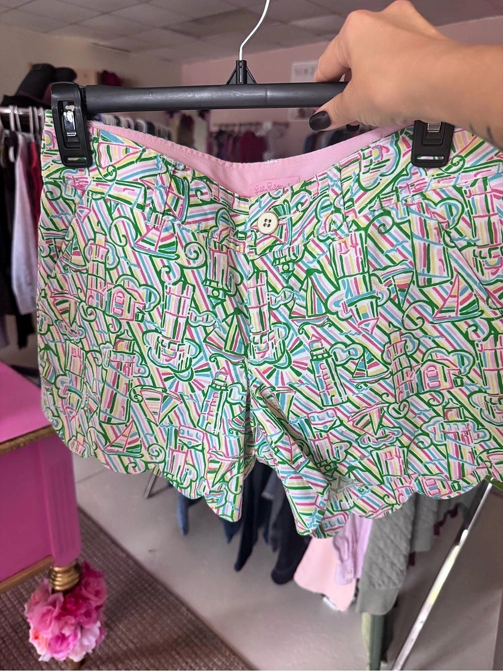 Lilly Pulitzer Buttercup Scalloped Shorts Pink & Green Size 2